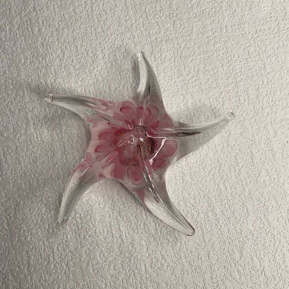 Pink Starfish Glass Dynasty Gallery Paperweight  Figurine Handmade Sealife - Picture 5 of 13